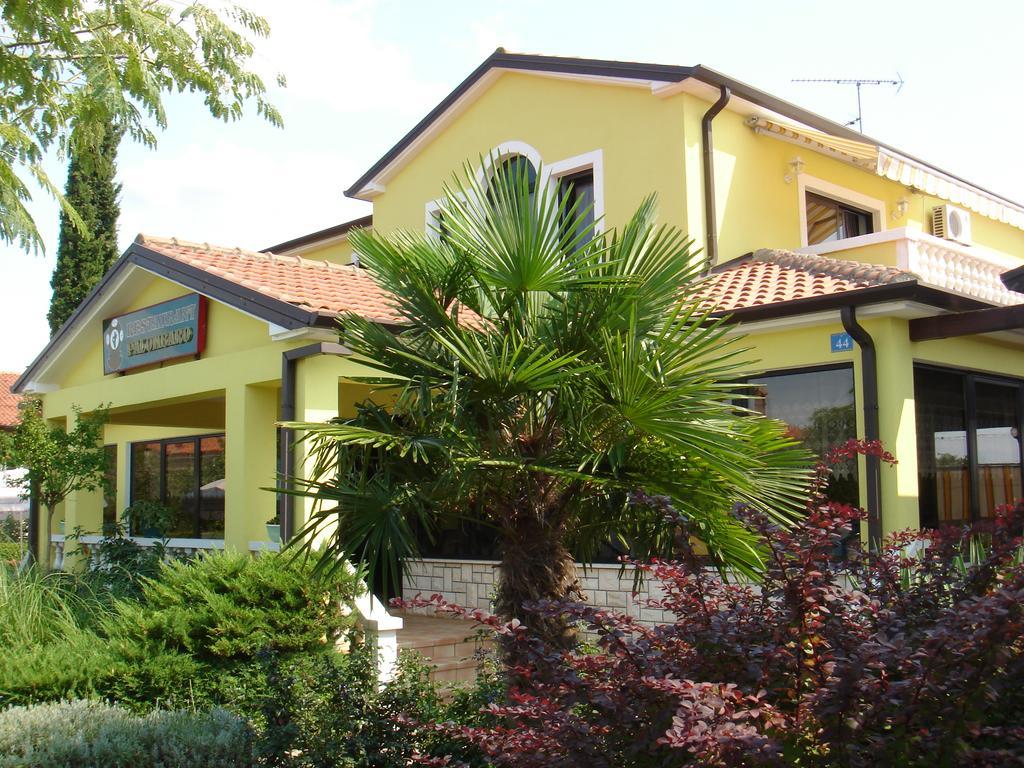 Guesthouse Palombaro Умаг Экстерьер фото